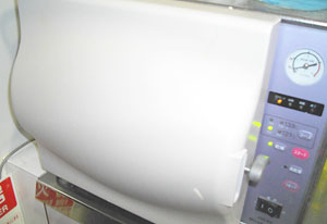 滅菌機械 オートクレーブ