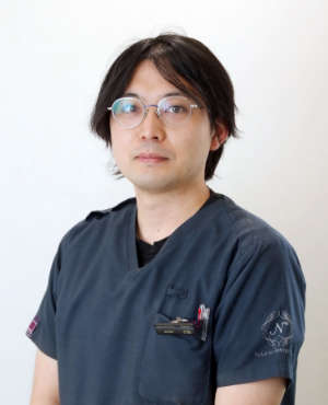 常勤歯科医師 大城